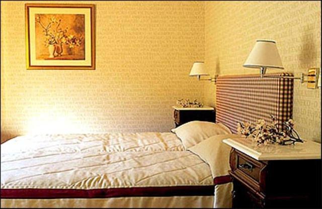 Rocabella Hellinikon Country Hotel Kültér fotó